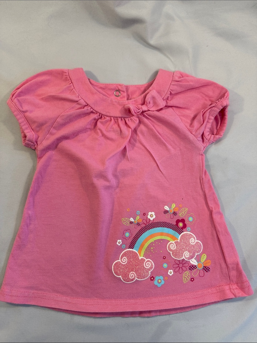 Please Mum - Vintage Girls' Pink Short Sleeve Tee with Rainbow & Bow Accent